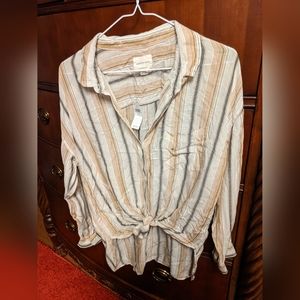 American Eagle size medium light weight flannel shirt